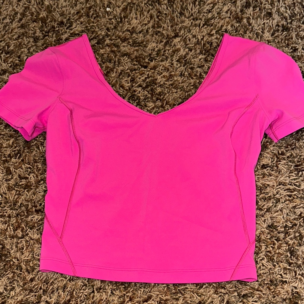 LULULEMON Crop Top